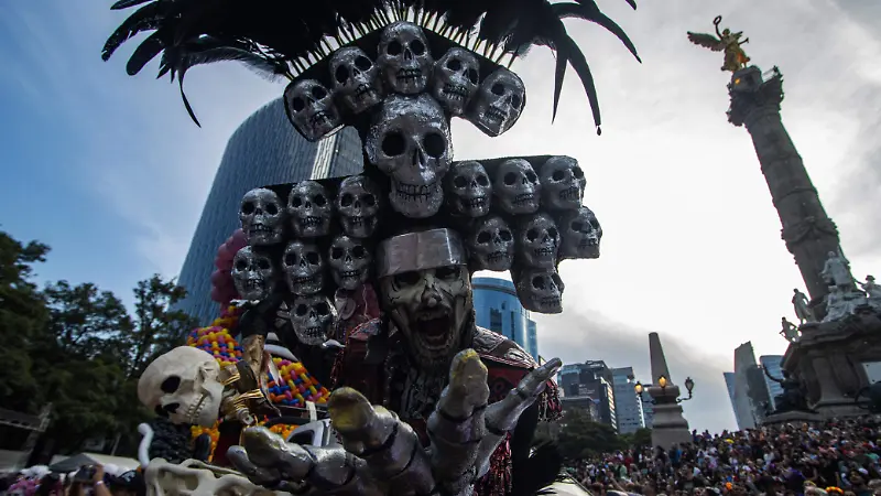 Mega Procesión de Catrinas 2025.